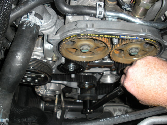 Timing belt change on jeep.